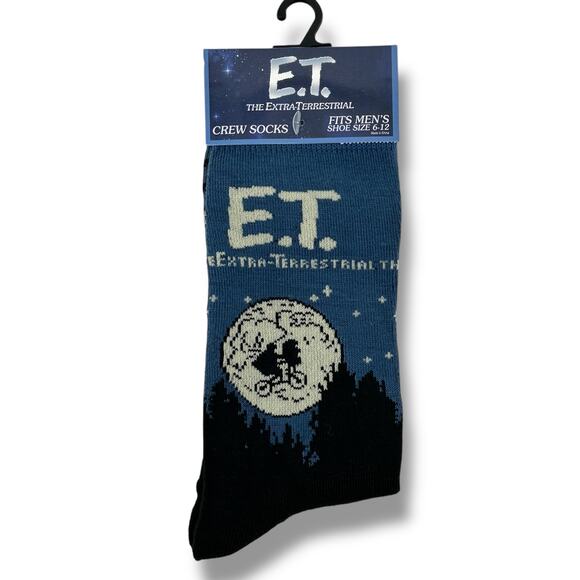 E.T. The Extra Terrestrial TV Movie Crew Socks Mens One Size 6-12 Moon Bike - Picture 1 of 4